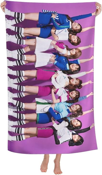 即納-96時間限定 TWICE ビーチタオル Twaii's shop popup - タオル